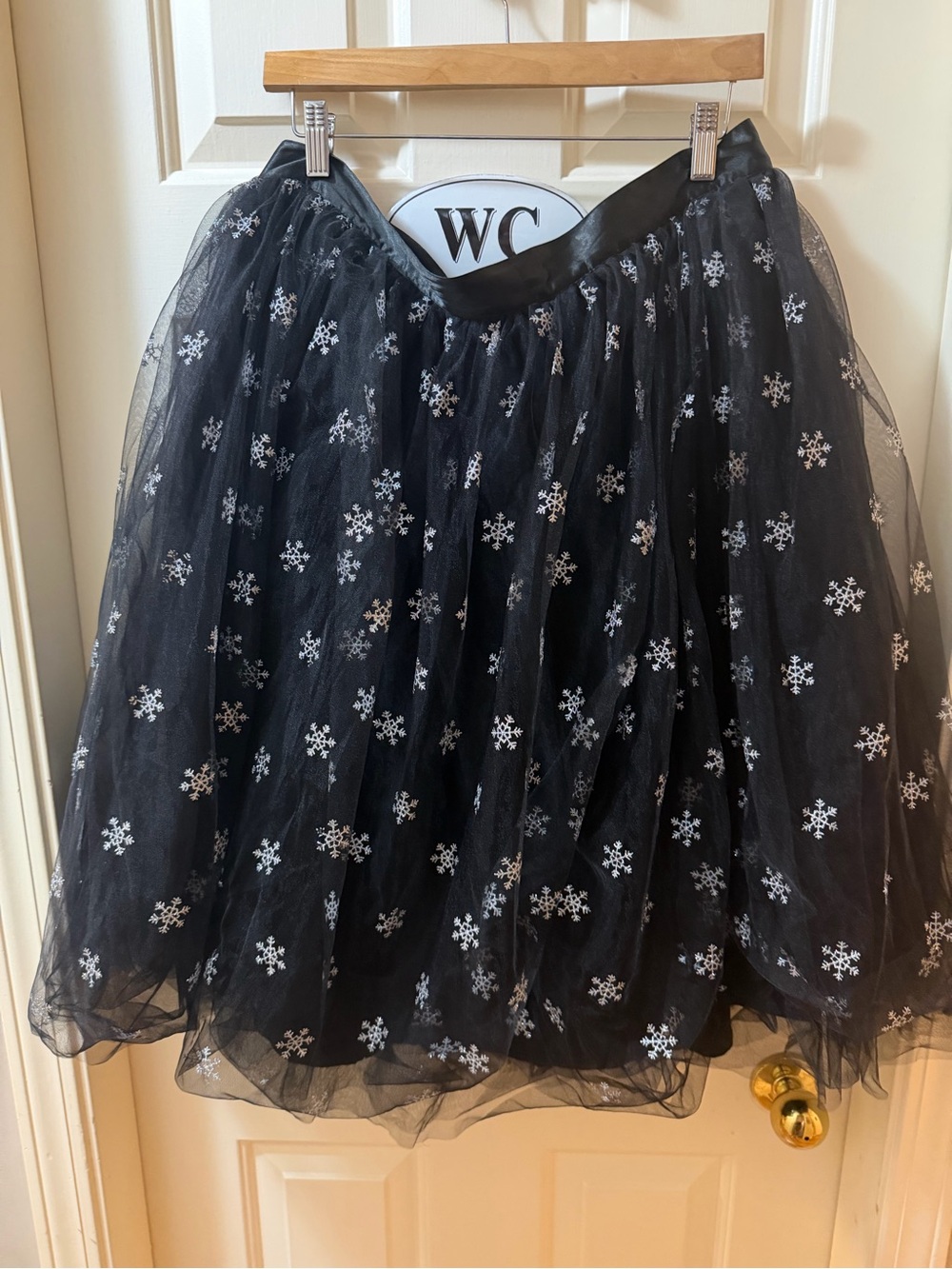 Hell Bunny Black Tulle flirty Skirt with Silver Snowflake Motif